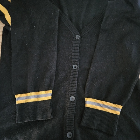 Harry Potter Hufflepuff Cardigan Sweater | Women’s M | Black & Yellow - Picture 7 of 12
